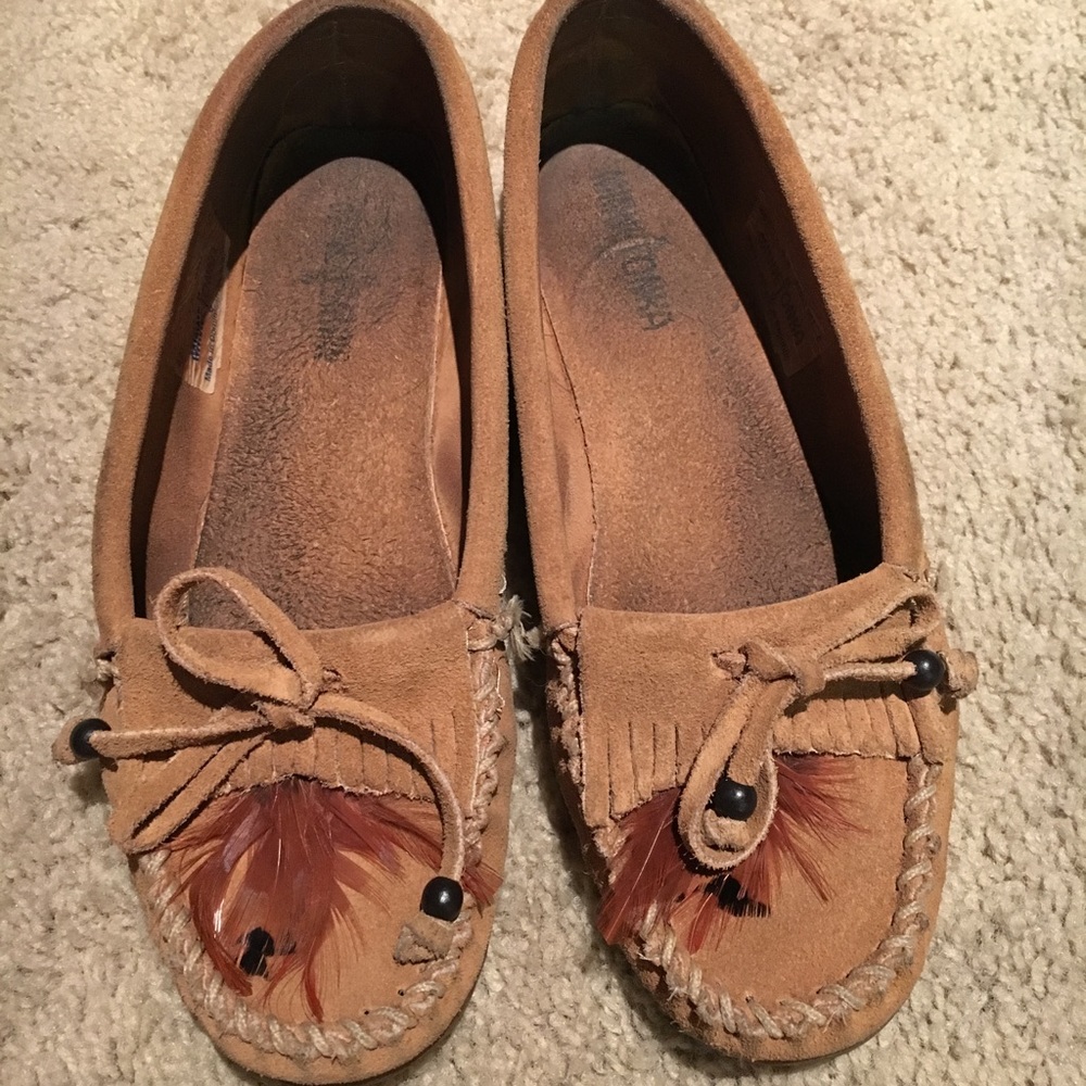 Minnetonka women's suede moccasins size 7.5